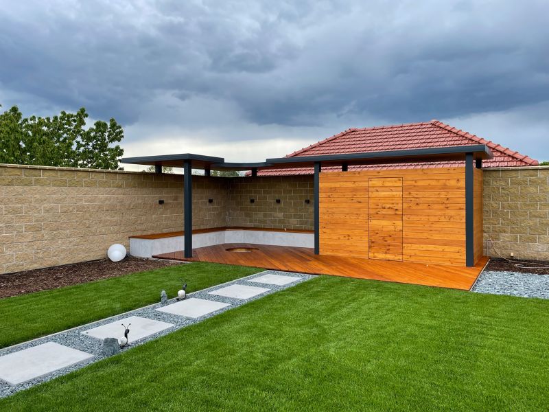 zahrady a nádvoří STAVBY ŠESTÁK