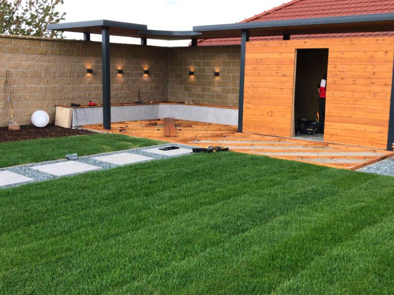 zahrady a nádvoří STAVBY ŠESTÁK